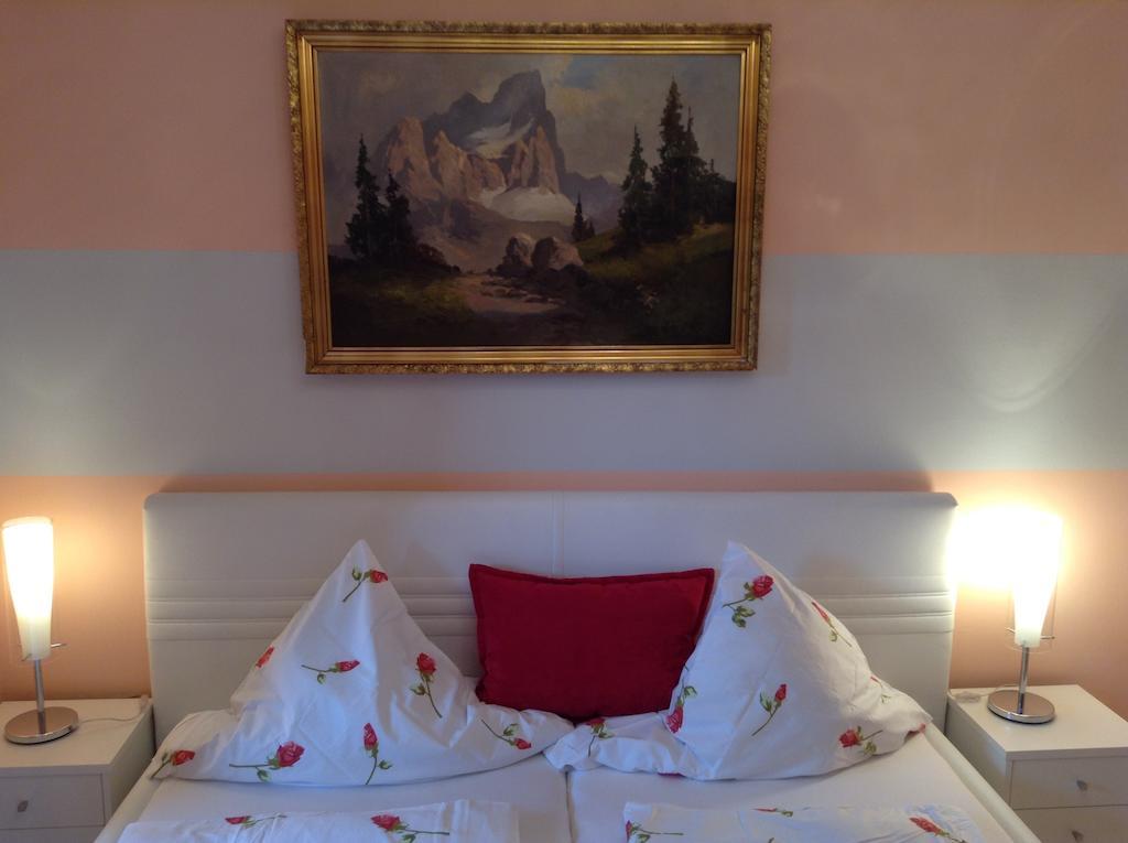 Ferienwohnungen Krakolinig Pörtschach am Wörthersee Habitación foto